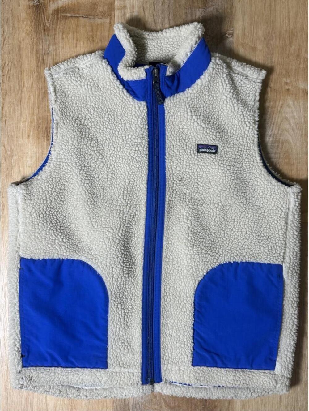 Patagonia Cream Fleece Vest Youth XXL (Fits Adult Small)